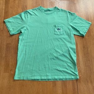 Vineyard Vines Men’s Medium “Hy’s Toggery” Green T-Shirt